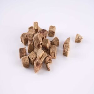 Freeze-Dried Salmon cube | Wholesale Cat & Dog Treats & Private Label Options